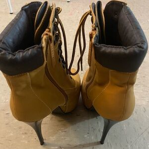 Breckelle’s high heel shoes